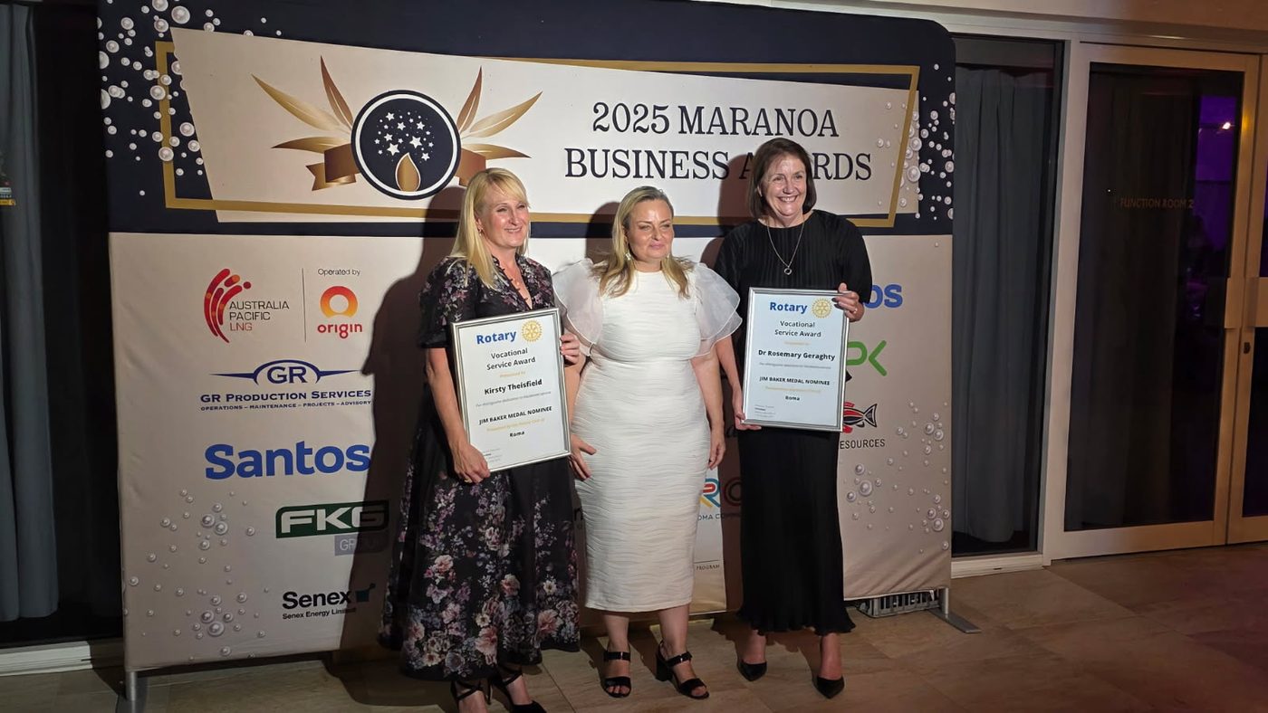 Dr Rosemary Geraghty, 2025 Jim Baker Medal recipient, with Kirsty Theisfield and President Pleasure Thomson